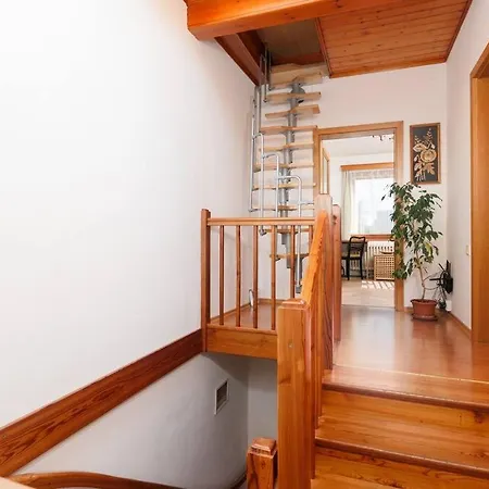 Entire House With Garden Near Prague Feriehus *